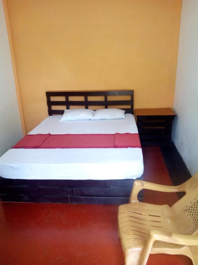 Bed and Breakfast Lily Adam'S Peak Nallathanniya Exteriér fotografie